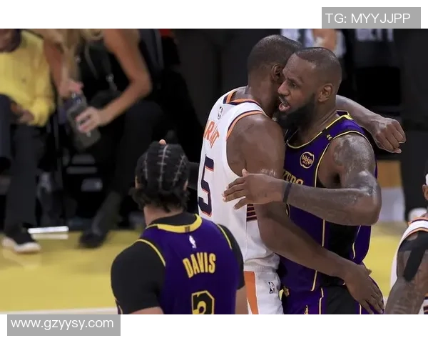 2021年NBA常规赛湖人与勇士的激烈对决回顾与精彩瞬间分析 2021年NBA常规赛湖人与勇士的激烈对决回顾与精彩瞬间分析