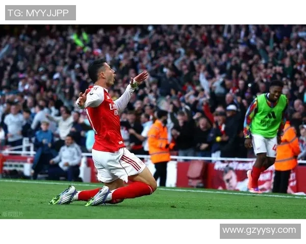 阿森纳与奥林匹亚科斯激战成和比分揭晓精彩瞬间回顾 阿森纳与奥林匹亚科斯激战成和比分揭晓精彩瞬间回顾