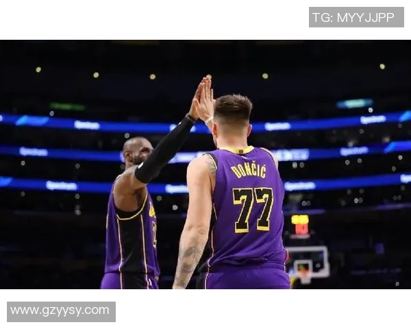 湖人快船激战三月五日经典对决重燃洛杉矶篮球激情