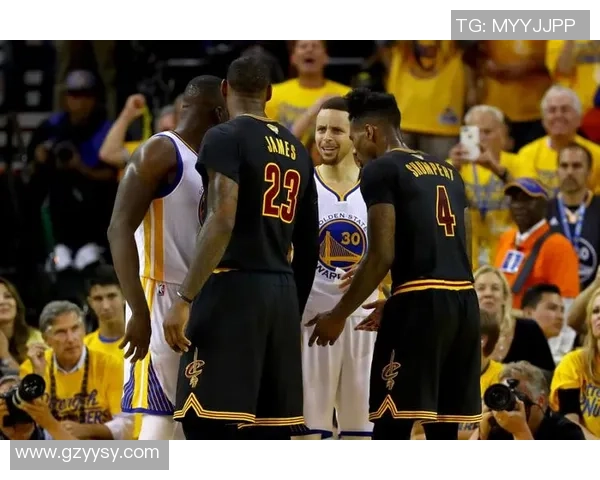 骑士与勇士2018总决赛第三节精彩回顾与关键时刻分析